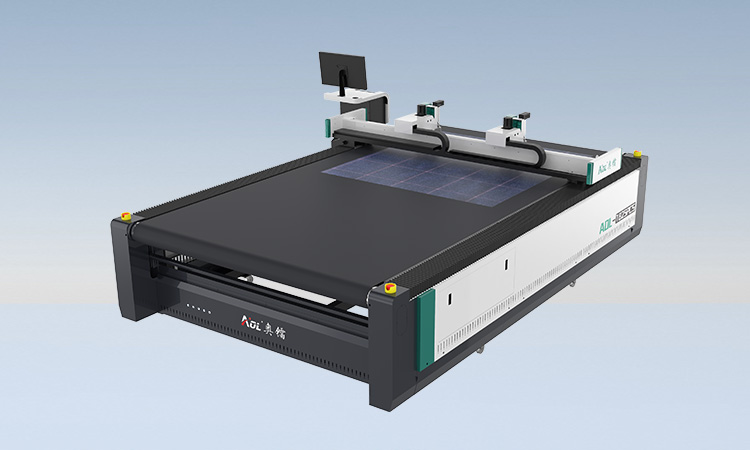 Sports goods intelligent cutting machine.jpg